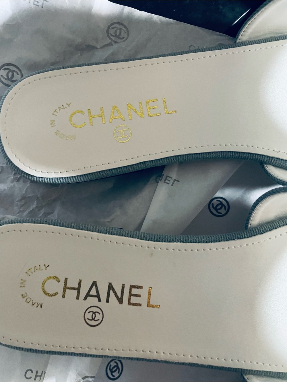 🔥 Chanel Black Quilted OR Blue denim Sandals with Iconic chain CC size 42 10 11 - Picture 3 of 9